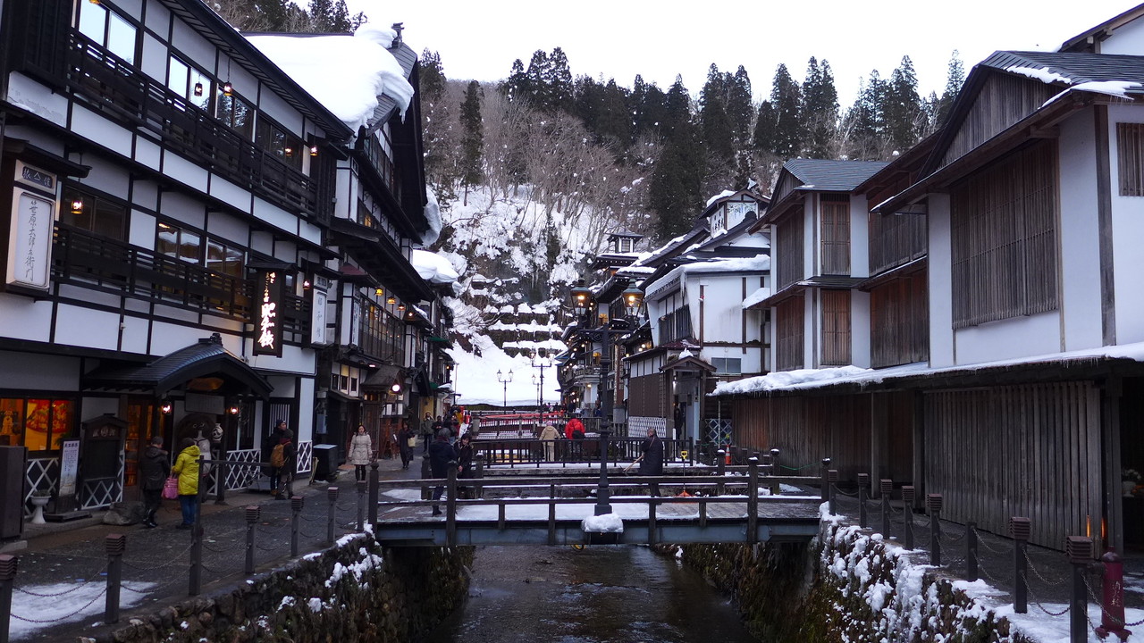 銀山温泉 魅知国どっとツアーズ